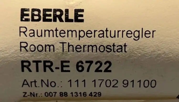 EBERLE-RTR-E-6722-111-1702-91100-111170291100-Termostat-pokojowy-3