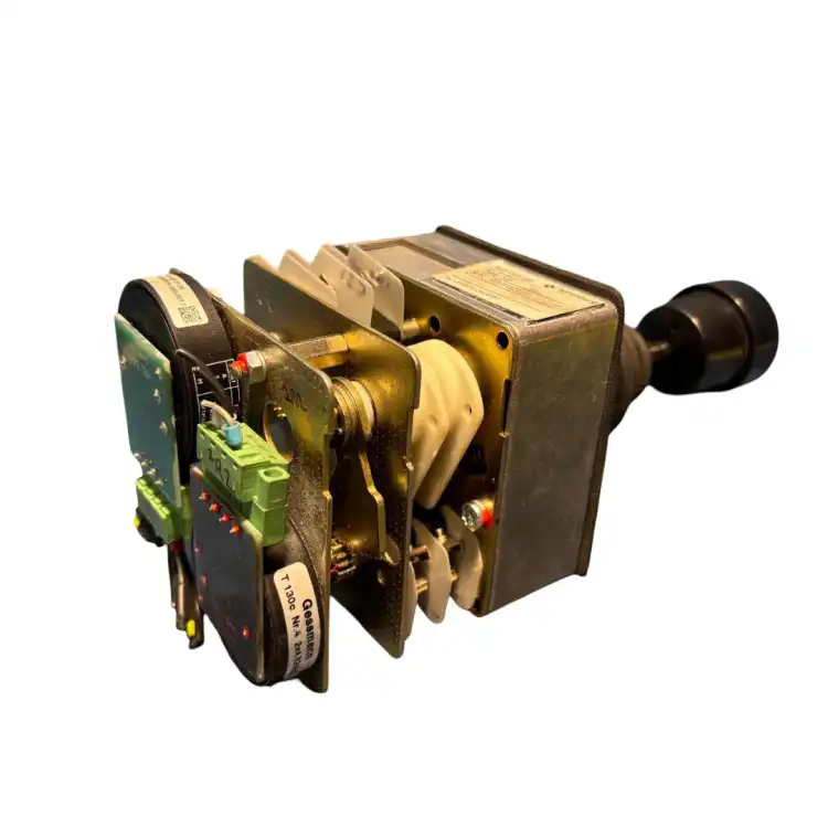 W.Gessmann-V5-Batenburg-SO-150356-Joystick-5